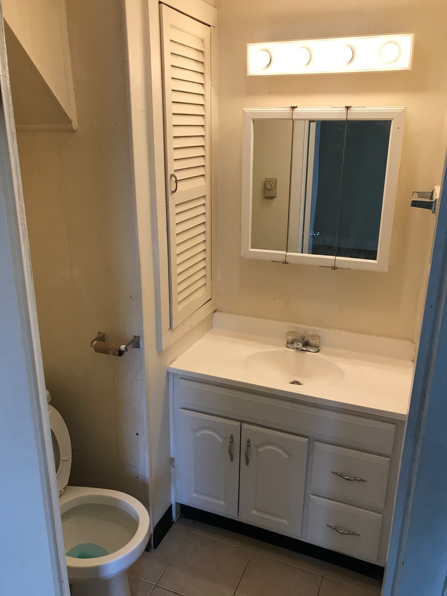 Building Photo - 479 N Main St