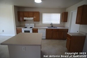 Building Photo - 9822 Barhill Bay