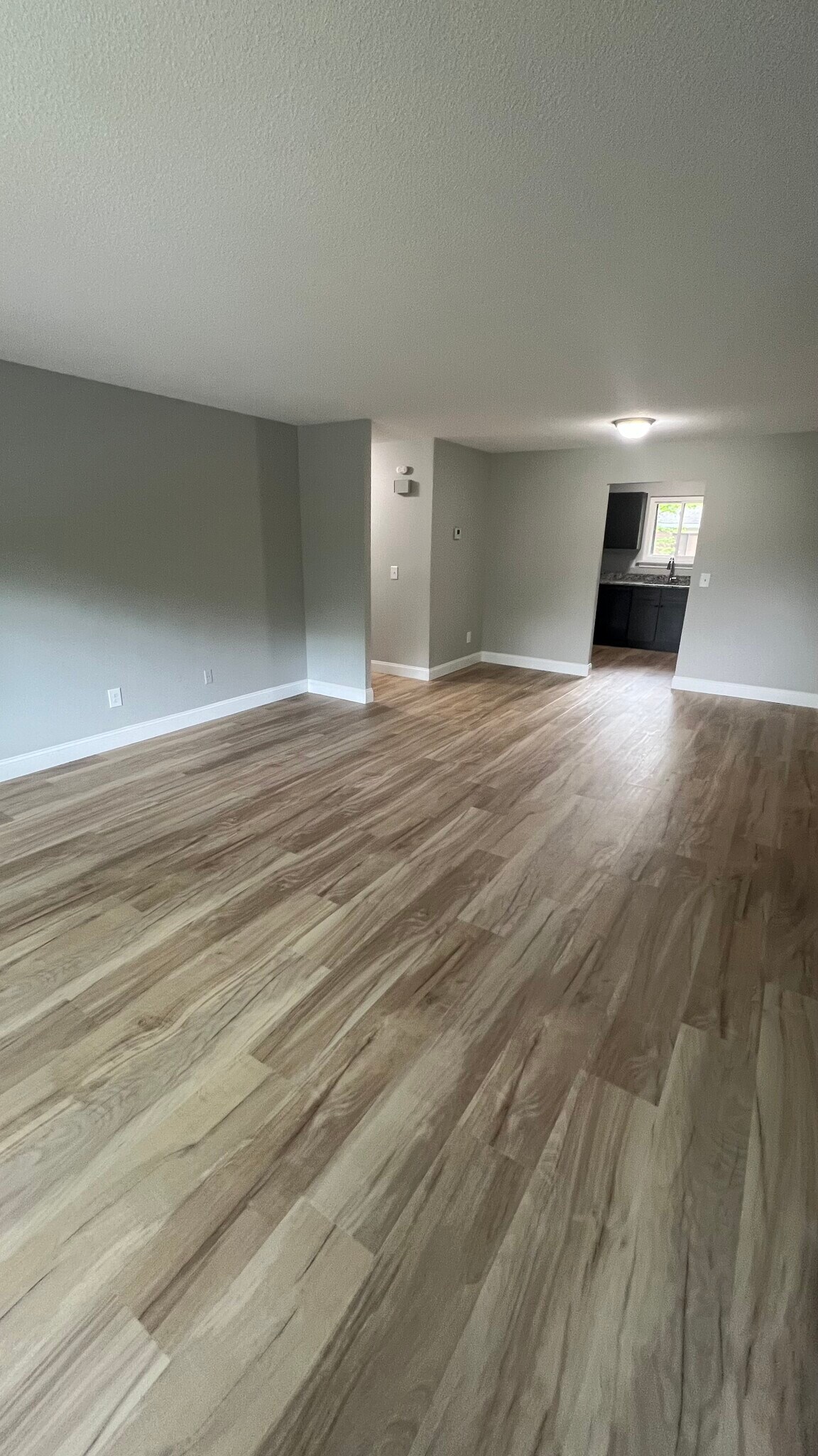 Living room - 90 High Path Rd