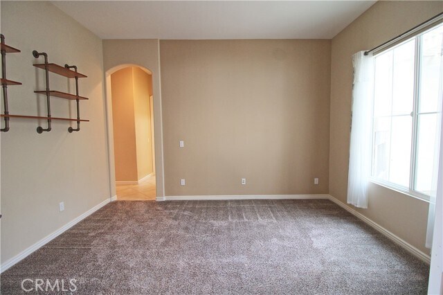 Building Photo - 23952 4 Corners Ct