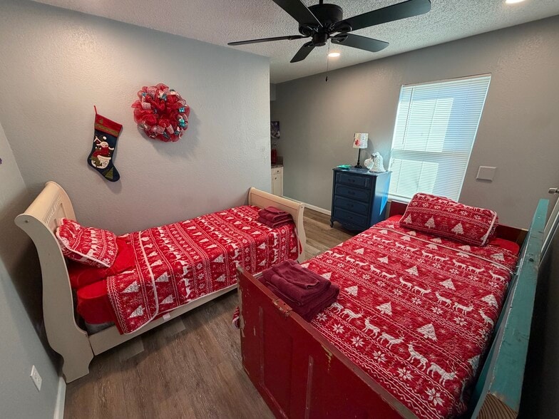 Building Photo - 2303 76th St