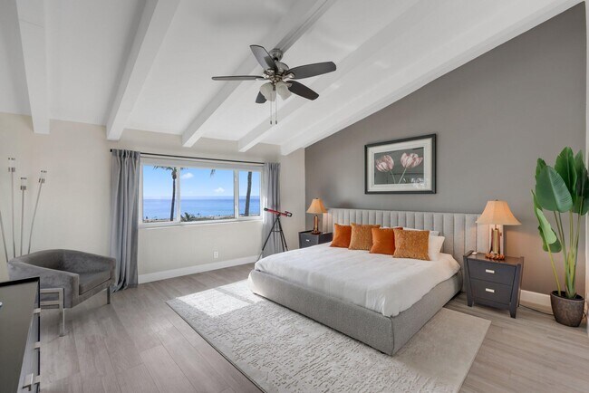 Building Photo - 250 S Ocean Blvd