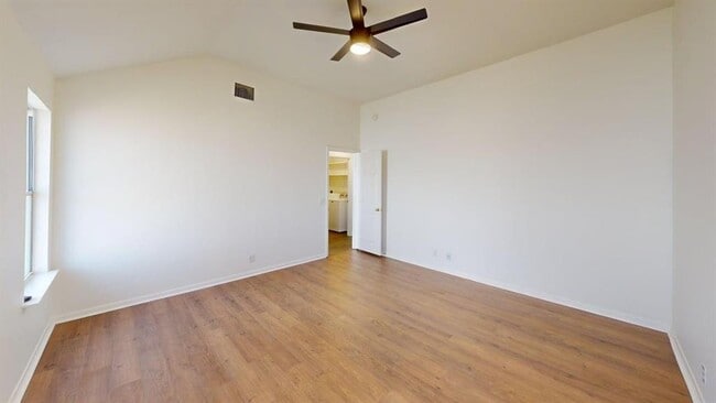 Building Photo - 1820 Mason Creek Blvd