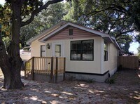 Building Photo - Norfolk