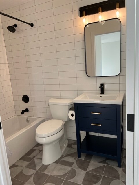 Bathroom with all new finishes and fixtures - 3213 Maine Ave