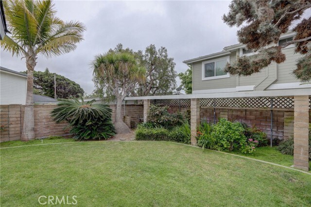 Building Photo - 2142 Orange Ave