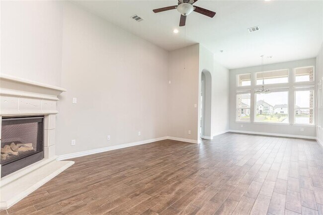 Building Photo - 24131 Cannon Anello Ct