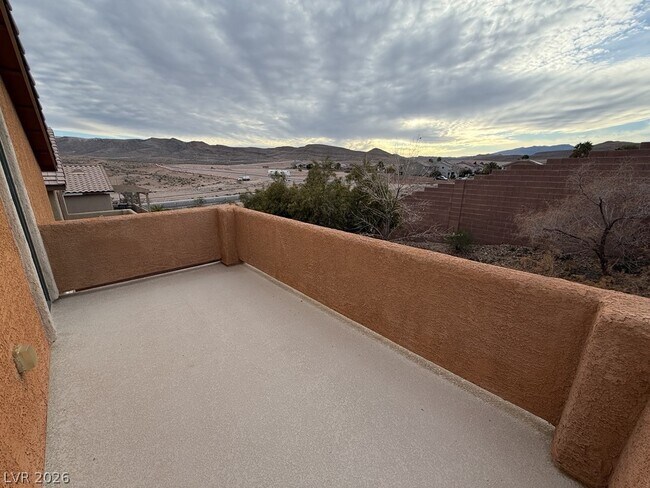 Building Photo - 11255 Dahlia Grove St