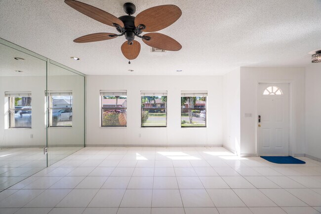 Building Photo - 22651 SW 8th Ct