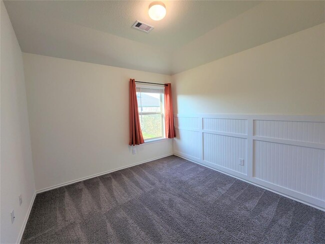 Building Photo - 25702 Royal Catchfly Rd