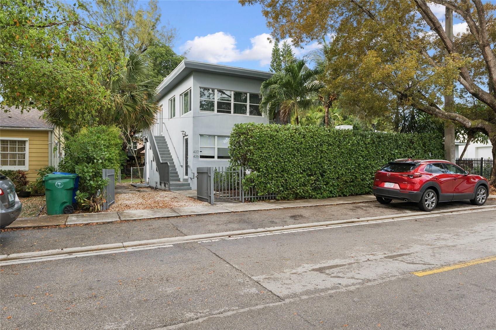 Building Photo - 435 NE 69th St