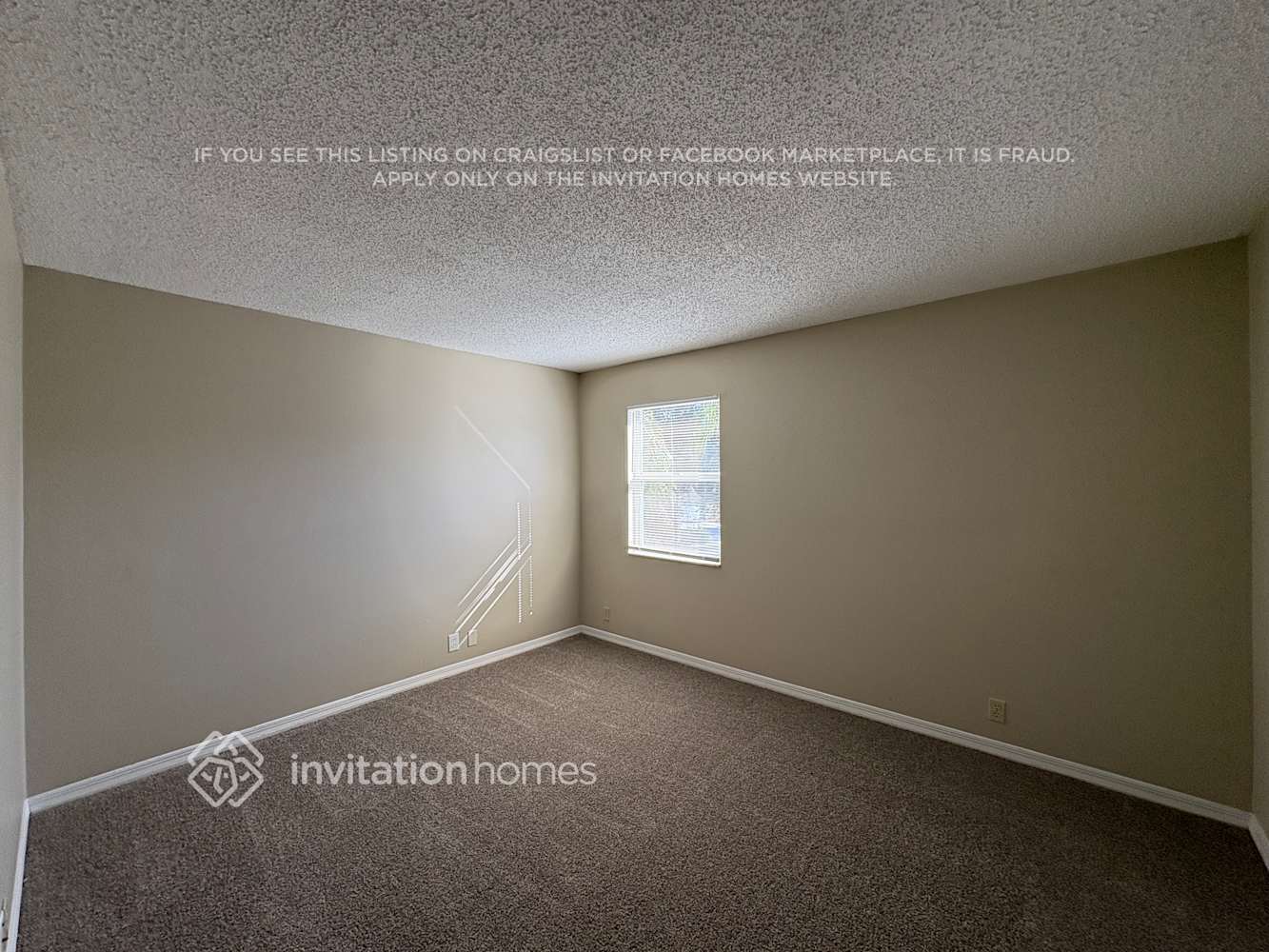 Building Photo - 9056 Quail Creek Dr