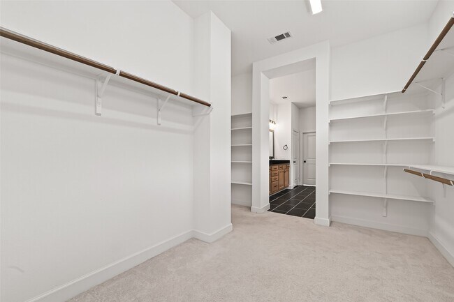 Building Photo - 15503 Salmon Springs Dr