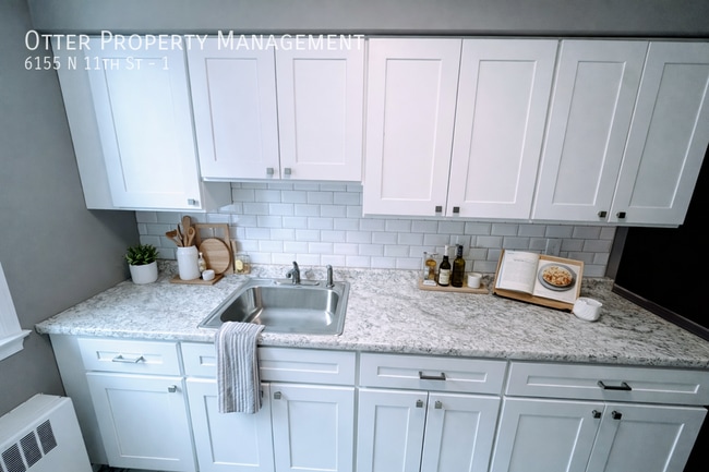 Building Photo - 6155 N 11th St