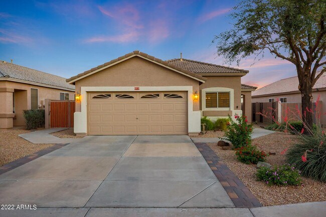 Building Photo - 6819 W Bronco Trail