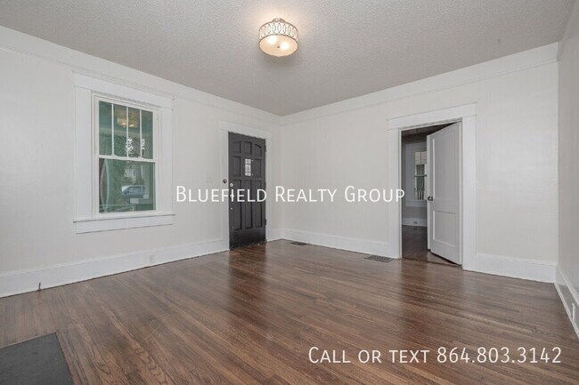 Building Photo - 780 Rutledge St