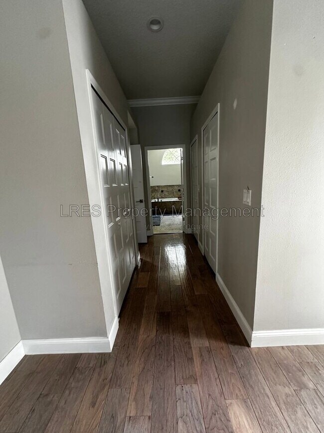 Building Photo - 1800 Bardmoor Hill Cir