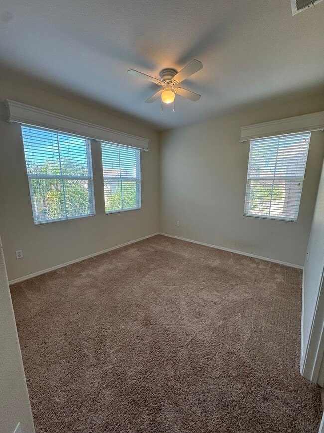 Building Photo - Stunning Home in a Desirable Gated Community