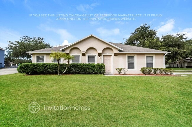 Building Photo - 2891 Ruxton Dr