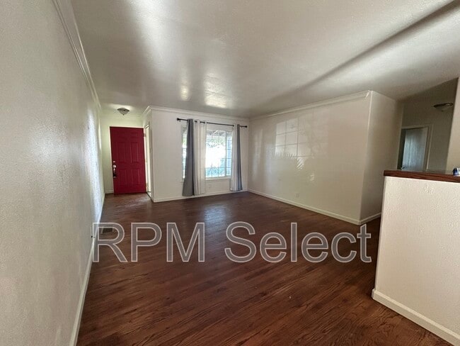 Building Photo - 2104 Rockbridge Rd