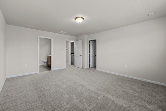 Building Photo - 5615 Edessa Ave
