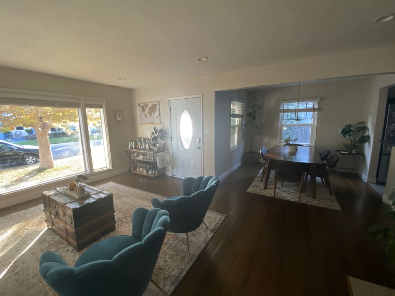 Building Photo - 615 Fremont Way