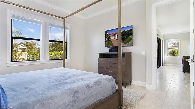 Building Photo - 10629 Essex Square Blvd