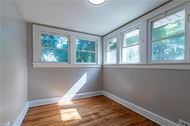 Building Photo - 3693 W 140th St