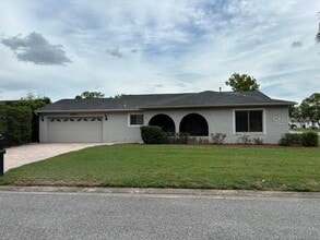 Building Photo - 4824 Gallant Ln