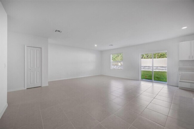 Building Photo - 7751 Abagail Dr