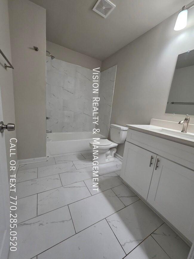 Building Photo - 8320 Triple Crown Dr