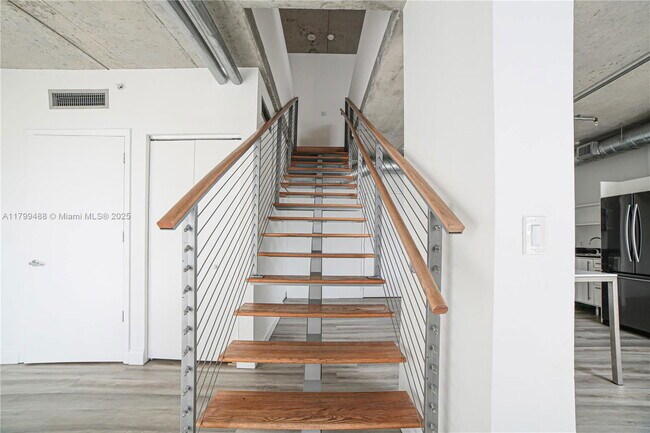 Building Photo - 690 SW 1st Ct