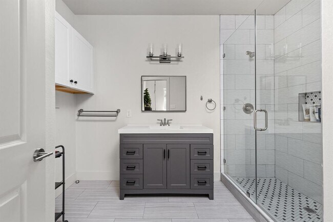 Building Photo - 6605 Peralto Cove