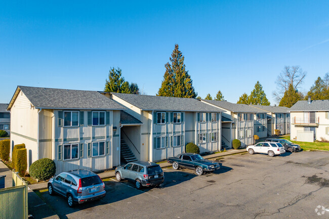 Building Photo - Maple Lane Court