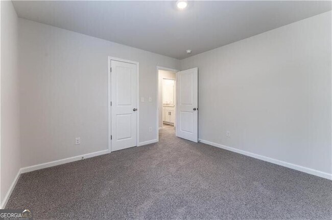 Building Photo - 4129 Oakwood Ter Ct