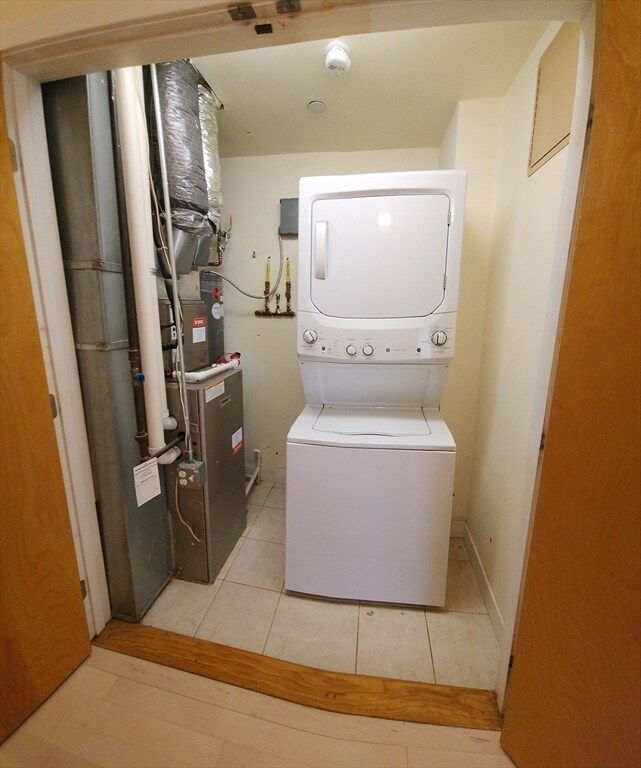 Building Photo - 24 Bay State Rd