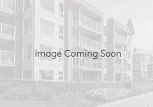 Building Photo - 609 S High St