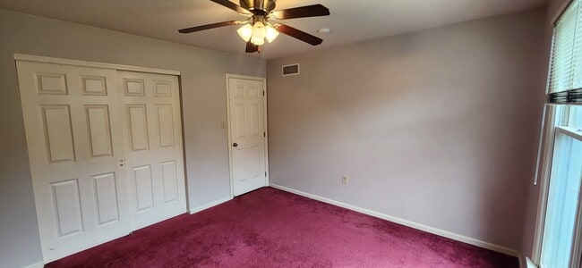 Building Photo - 1038 Boeshore Cir