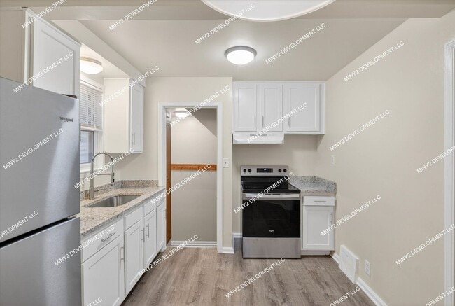 Building Photo - 14655 Jacob Ave