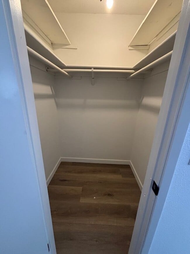 Building Photo - Spacious 3-Bedroom, 2-Bath Home with Modern Upgrades