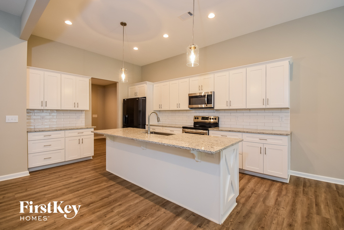 Building Photo - 38 Somersby Dr