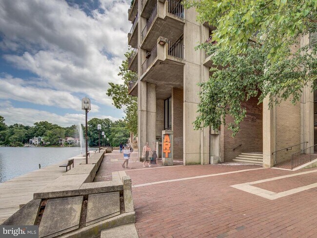 Building Photo - 11400 Washington Plaza W