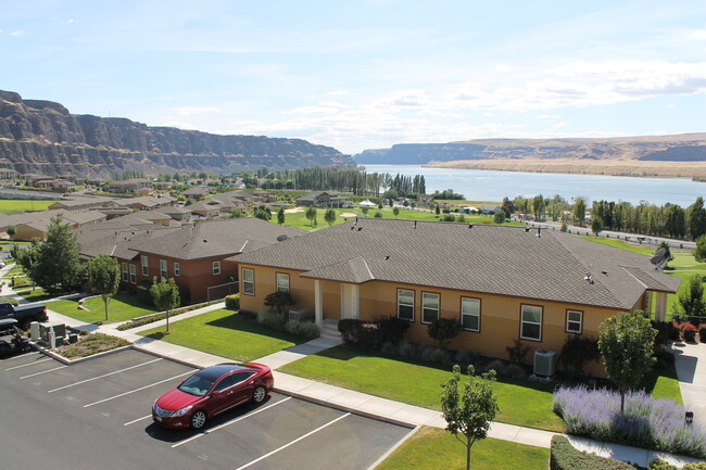 Building Photo - 23251 Sunserra Loop NW