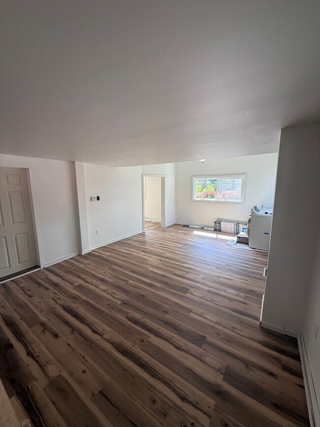 Building Photo - **4 Bedroom Home for Rent – Fully Renovated in Trinity School District – $2,200/month**