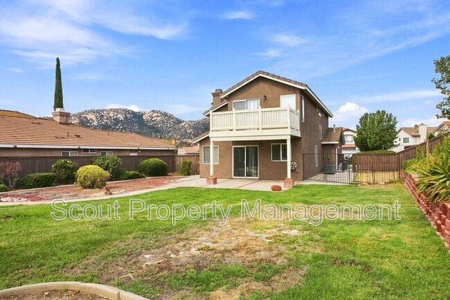 Building Photo - 45356 Escalante Ct