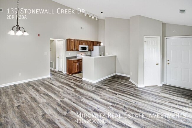 Building Photo - 139 Stonewall Creek Dr