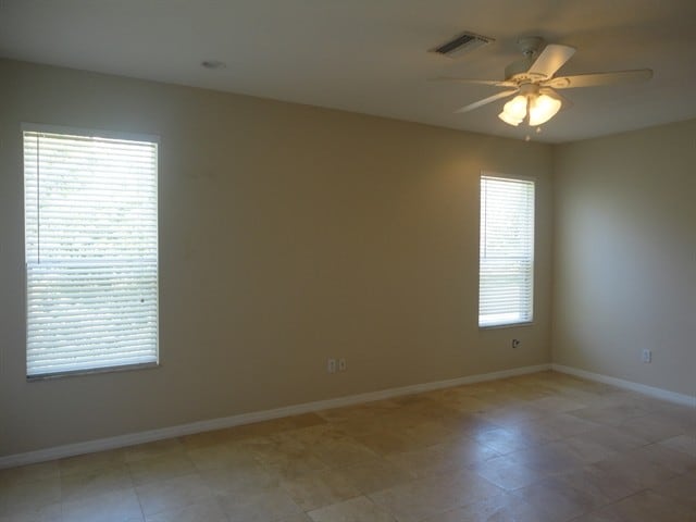 Building Photo - 15534 Lake Bella Vista Dr