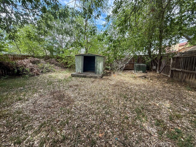 Building Photo - 4047 Indian Sunrise