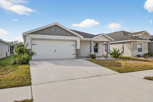 Building Photo - Single-Story 4/2 in Prime Riverview Location