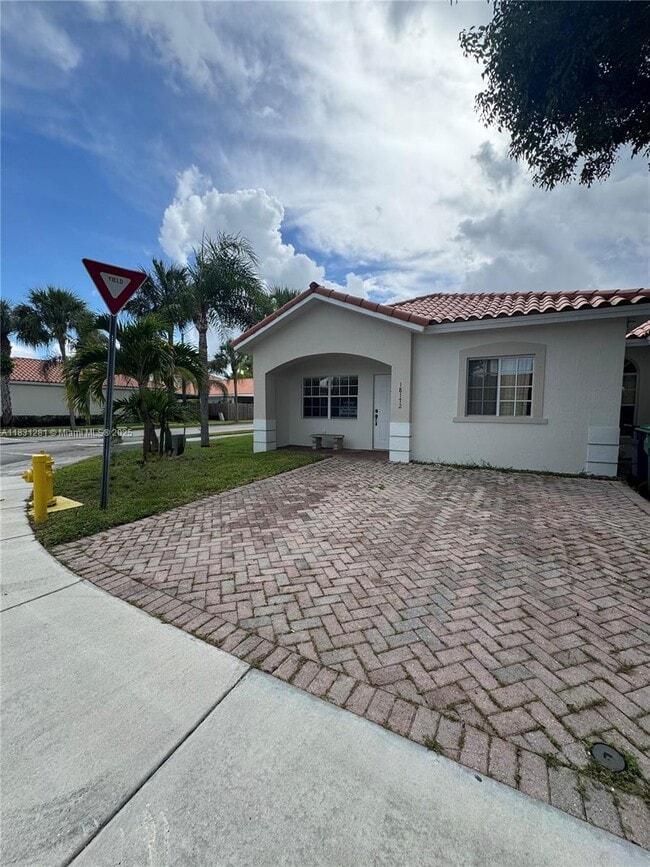 Primary Photo - 18172 SW 109th Pl